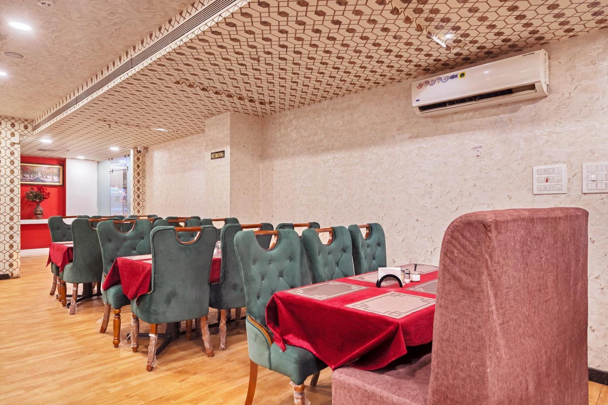 Hotel Sm Deccan Park シャムシャバード エクステリア 写真